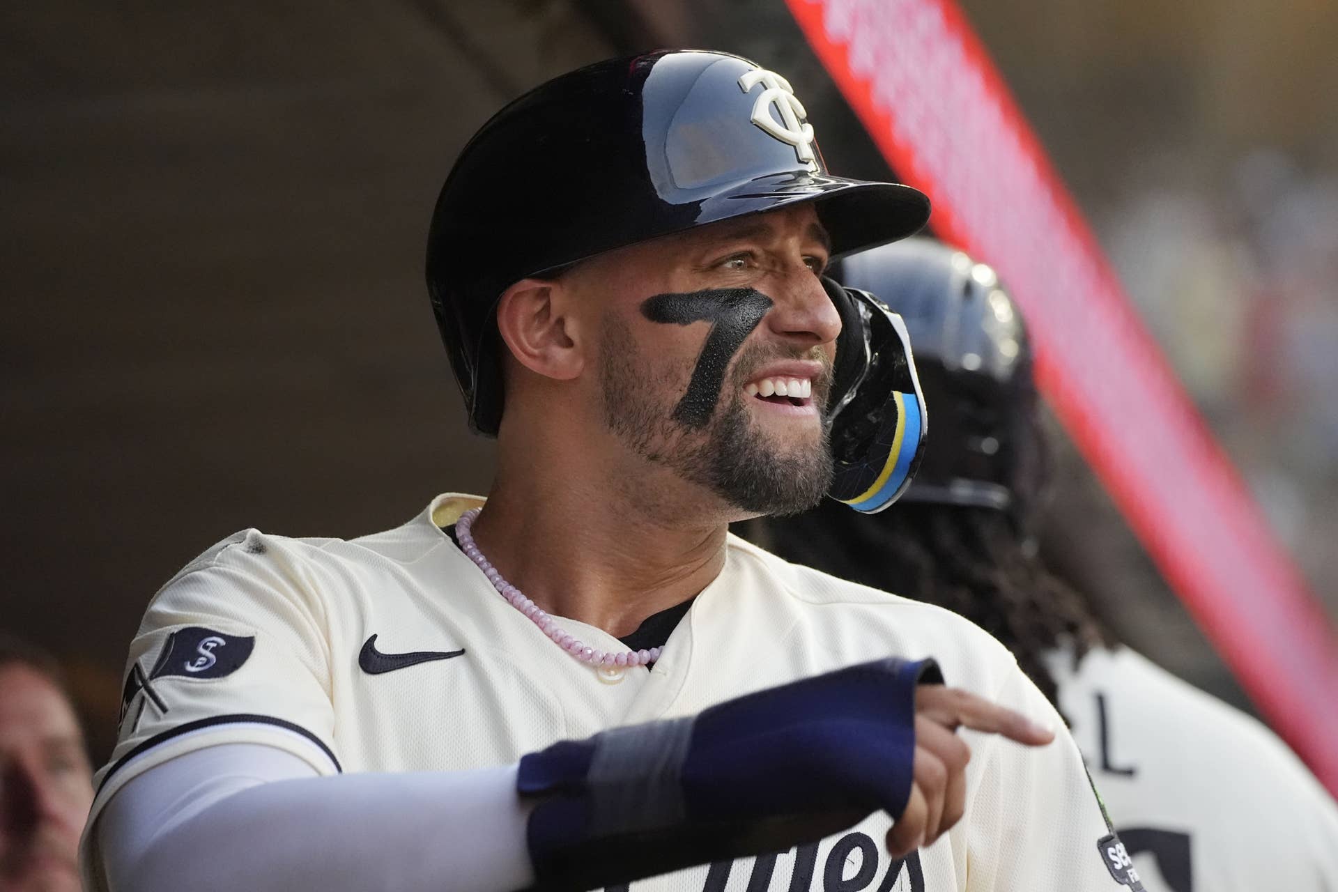 MN Twins - Bring Me The Sports