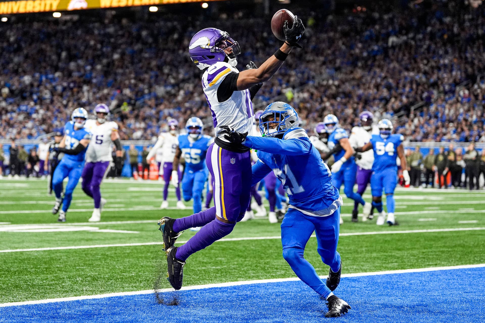 Vikings to wear 'Rivalries' uniforms in December duel with Detroit ...